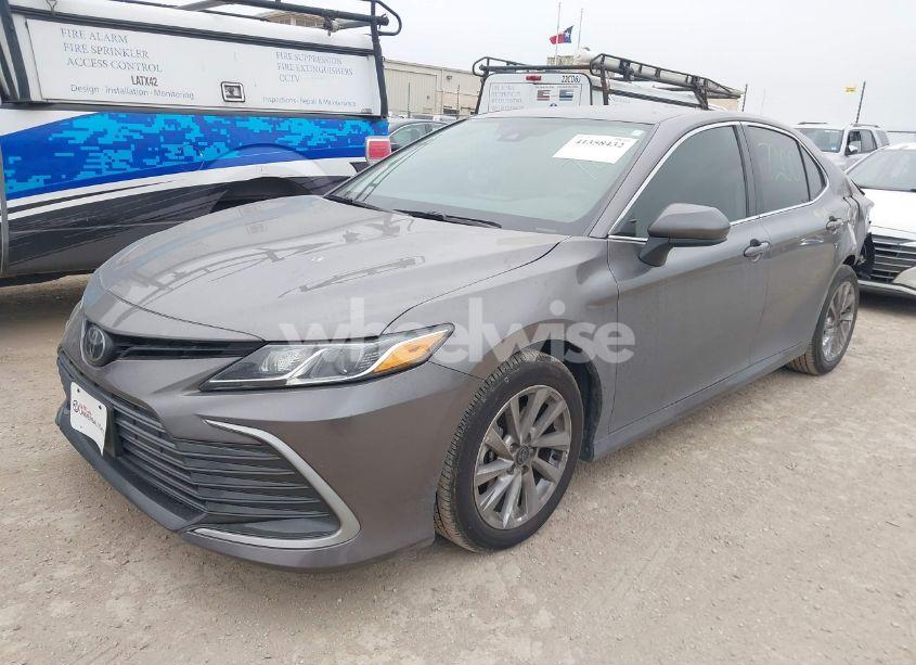 Photo 2 of 2023 Toyota Camry LE (VIN 4T1C11AK3PU182114)