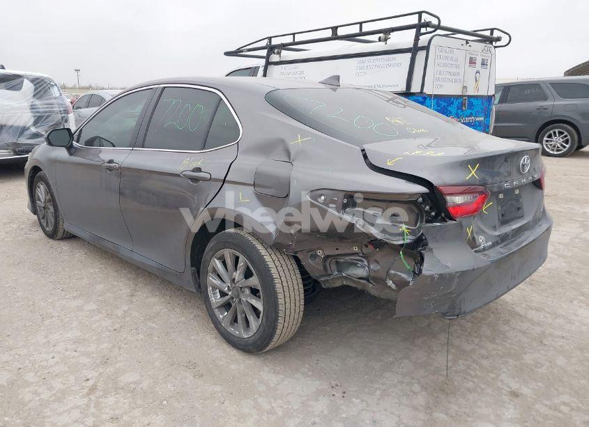 Photo 3 of 2023 Toyota Camry LE (VIN 4T1C11AK3PU182114)