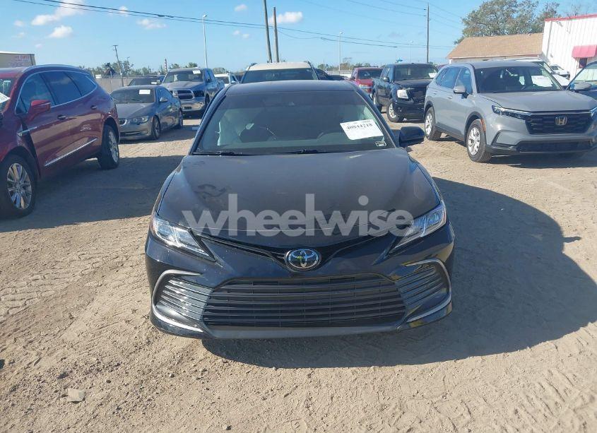 Photo 12 of 2023 Toyota Camry LE (VIN 4T1C11AK3PU792594)