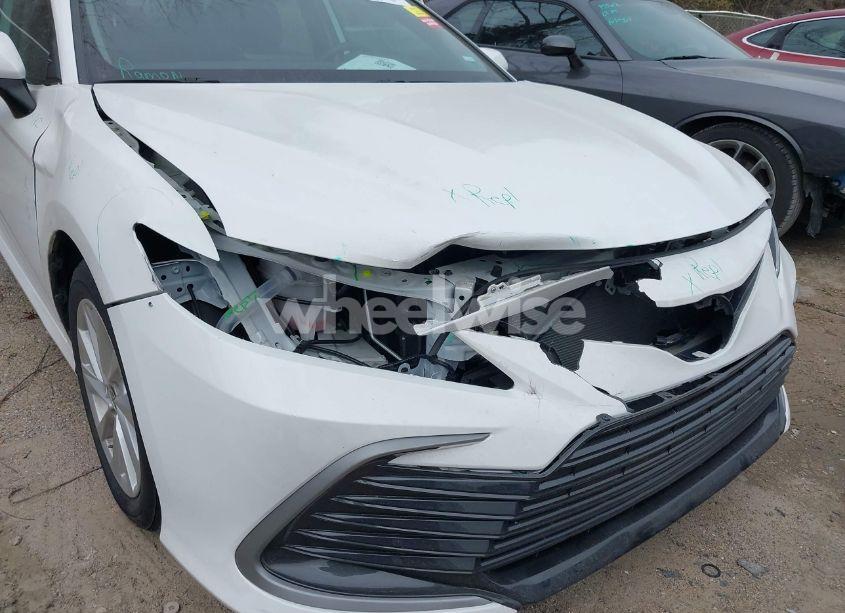 Photo 6 of 2024 Toyota Camry LE (VIN 4T1C11AK3RU202770)