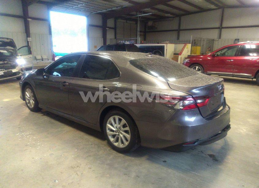 Photo 3 of 2024 Toyota Camry LE (VIN 4T1C11AK3RU872142)