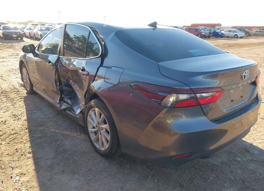 Photo 3 of 2024 Toyota Camry LE (VIN 4T1C11AK3RU884047)