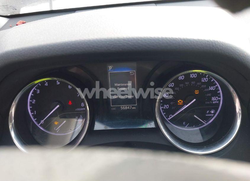 Photo 7 of 2020 Toyota Camry LE (VIN 4T1C11AK4LU391730)