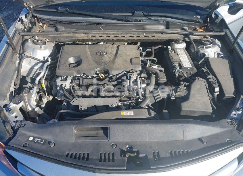 Photo 10 of 2020 Toyota Camry LE (VIN 4T1C11AK4LU970295)