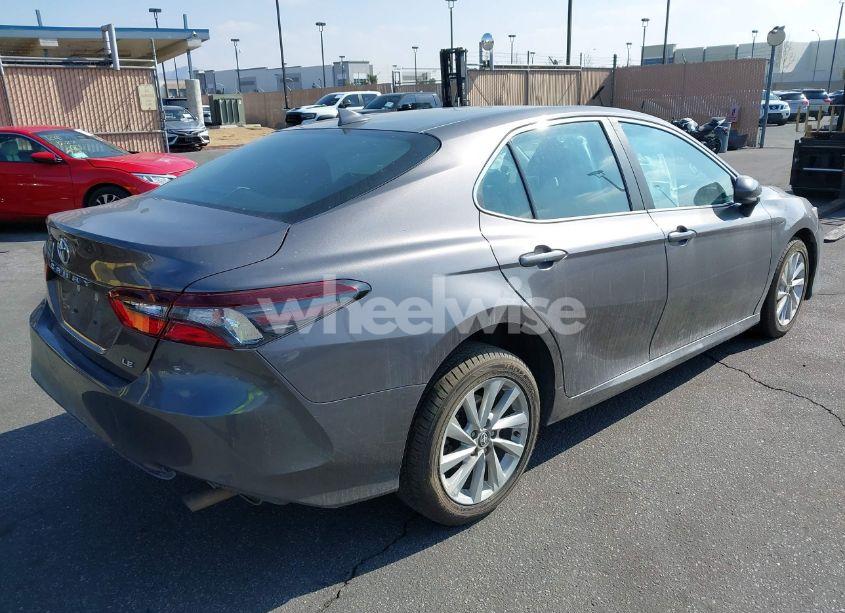 Photo 4 of 2021 Toyota Camry LE (VIN 4T1C11AK4MU440832)