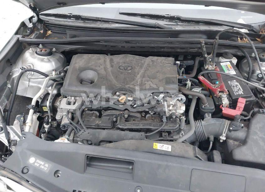 Photo 10 of 2021 Toyota Camry LE (VIN 4T1C11AK4MU441558)