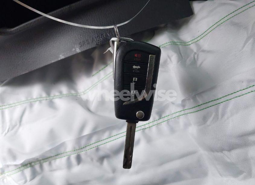 Photo 11 of 2021 Toyota Camry LE (VIN 4T1C11AK4MU441558)