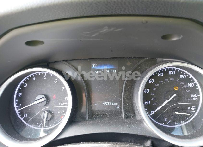 Photo 7 of 2021 Toyota Camry LE (VIN 4T1C11AK4MU446677)