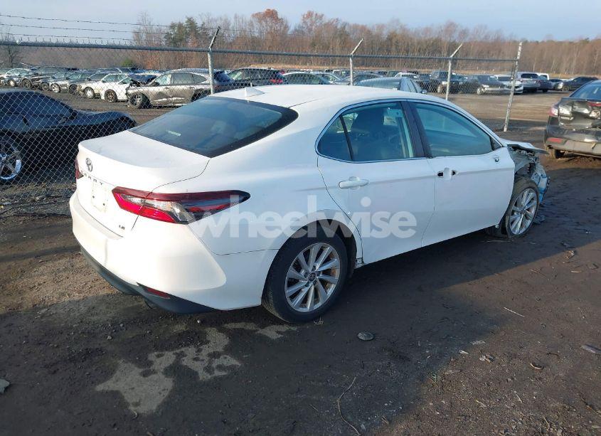Photo 4 of 2021 Toyota Camry LE (VIN 4T1C11AK4MU462278)
