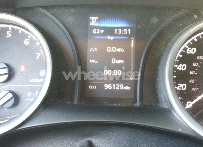 Photo 15 of 2021 Toyota Camry LE (VIN 4T1C11AK4MU571159)