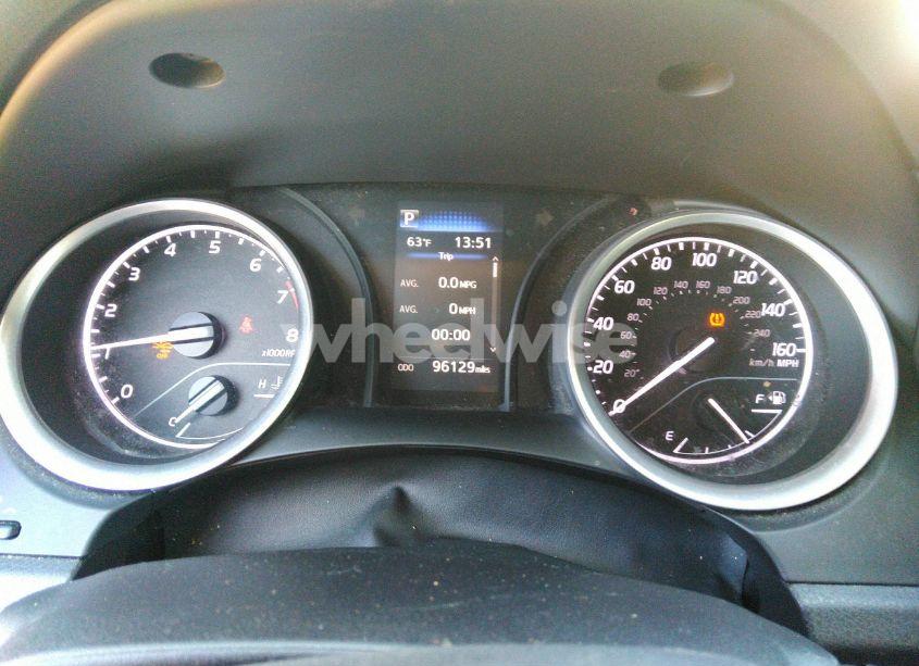 Photo 7 of 2021 Toyota Camry LE (VIN 4T1C11AK4MU571159)