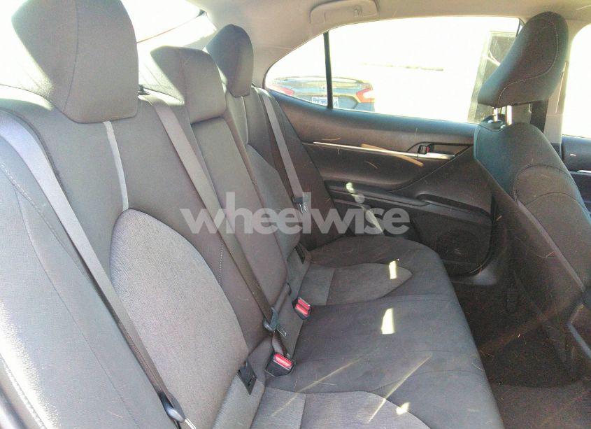 Photo 8 of 2021 Toyota Camry LE (VIN 4T1C11AK4MU571159)