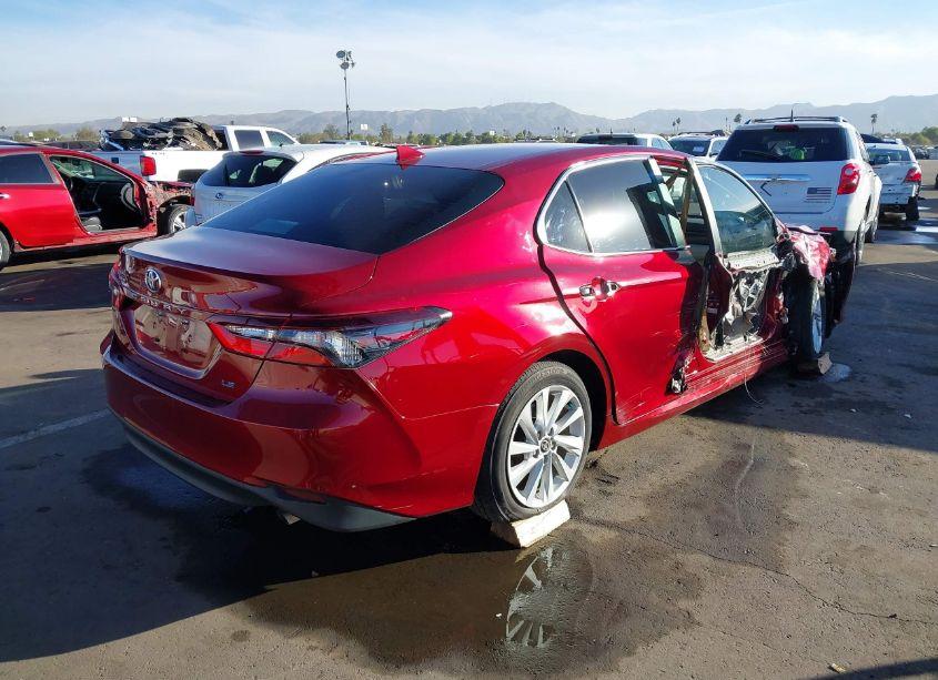 Photo 4 of 2021 Toyota Camry LE (VIN 4T1C11AK4MU596630)