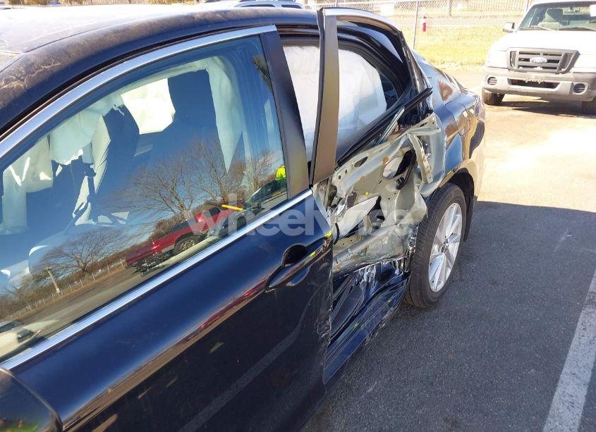 Photo 17 of 2022 Toyota Camry LE (VIN 4T1C11AK4NU052047)