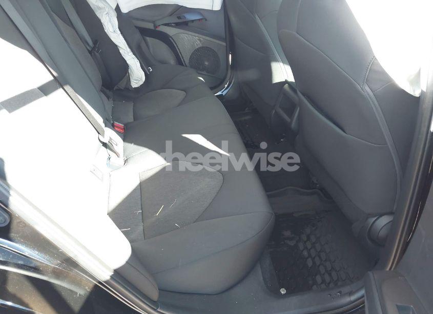 Photo 8 of 2022 Toyota Camry LE (VIN 4T1C11AK4NU052047)