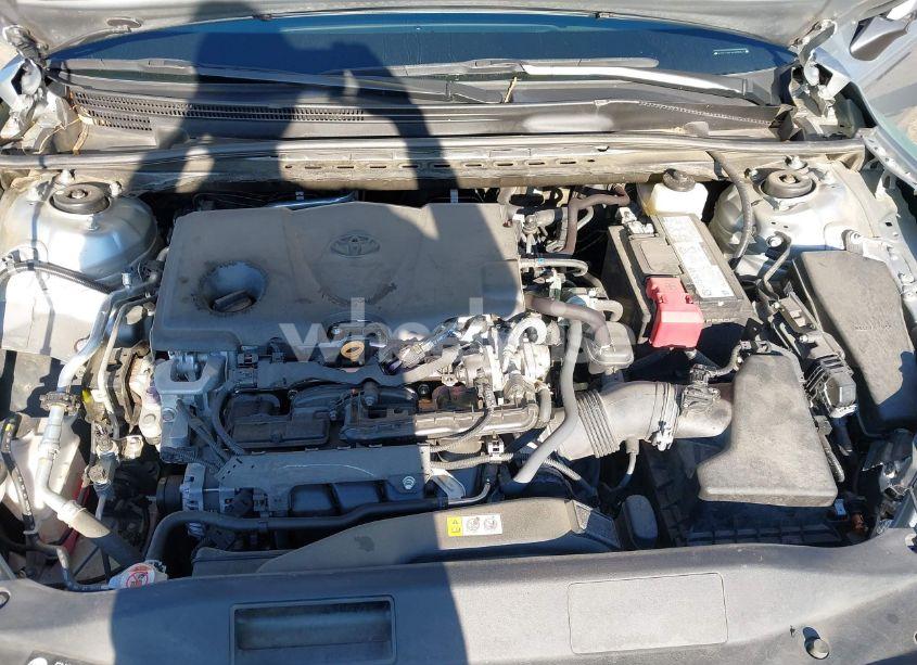 Photo 10 of 2022 Toyota Camry LE (VIN 4T1C11AK4NU056843)