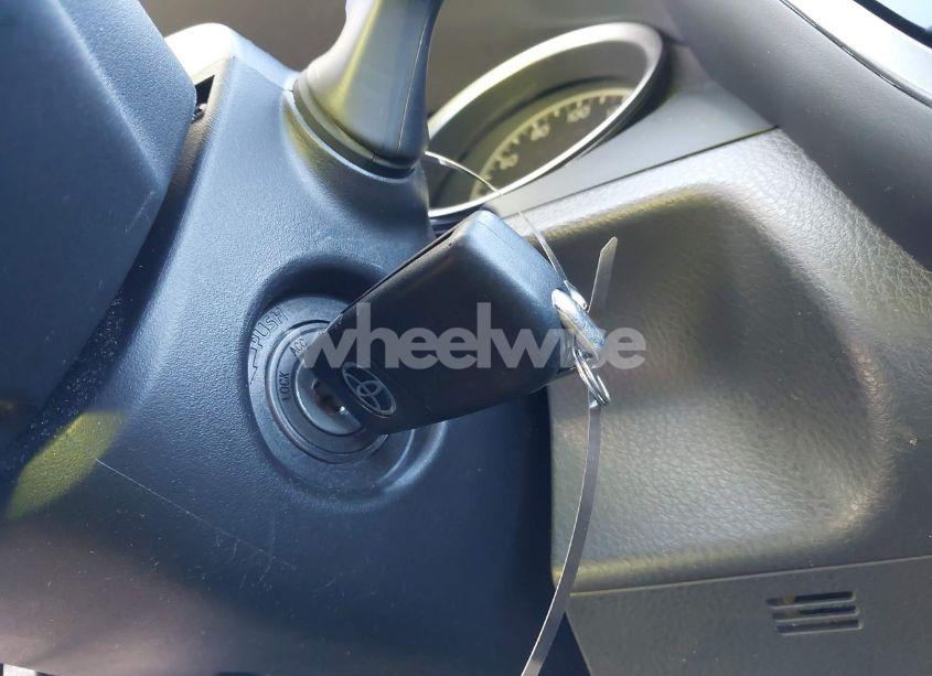 Photo 11 of 2022 Toyota Camry LE (VIN 4T1C11AK4NU056843)