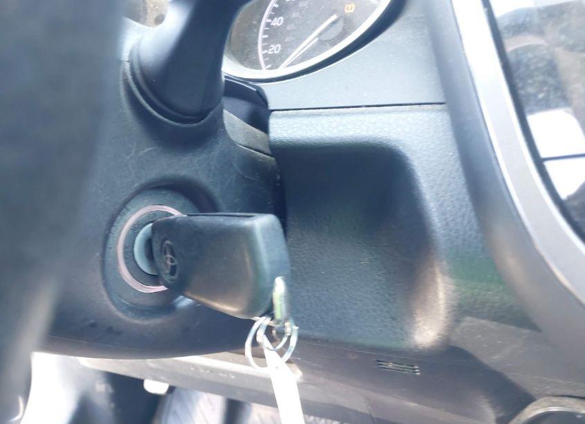 Photo 11 of 2022 Toyota Camry LE (VIN 4T1C11AK4NU634780)