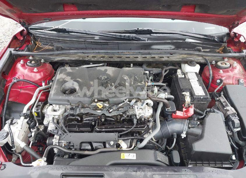 Photo 10 of 2022 Toyota Camry LE (VIN 4T1C11AK4NU697085)