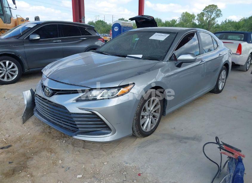 Photo 2 of 2023 Toyota Camry LE (VIN 4T1C11AK4PU139482)