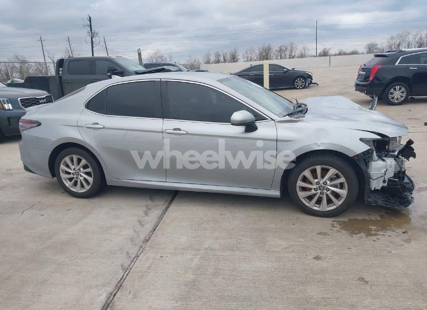 Photo 13 of 2023 Toyota Camry LE (VIN 4T1C11AK4PU159733)