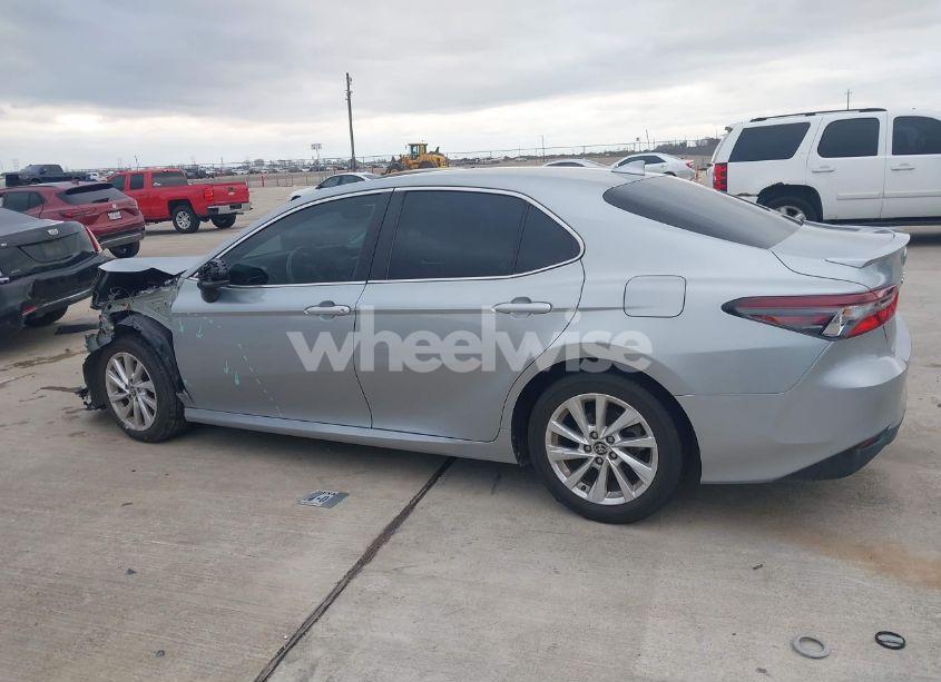 Photo 14 of 2023 Toyota Camry LE (VIN 4T1C11AK4PU159733)