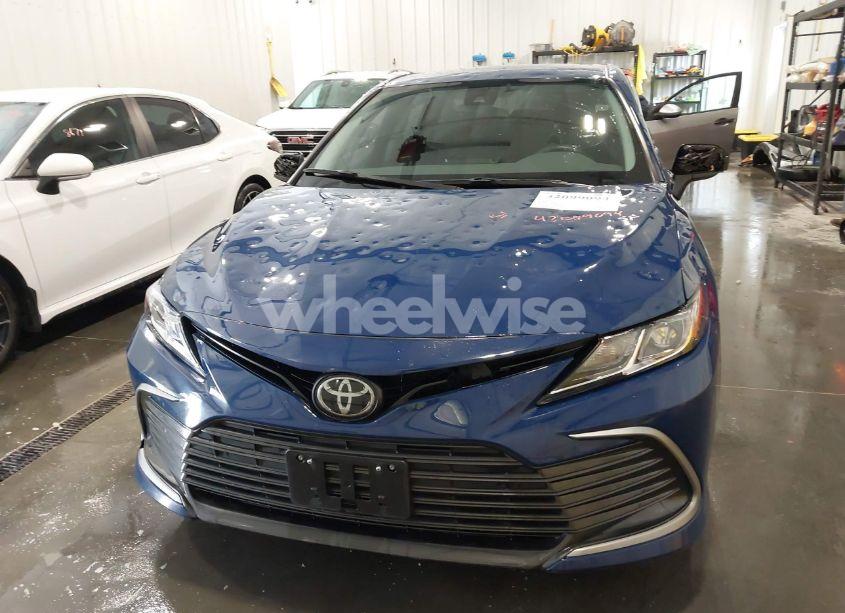 Photo 12 of 2023 Toyota Camry LE (VIN 4T1C11AK4PU178007)