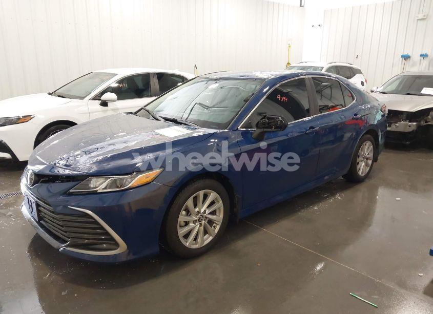 Photo 2 of 2023 Toyota Camry LE (VIN 4T1C11AK4PU178007)