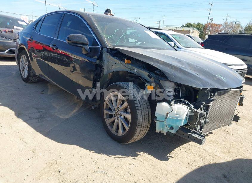 2023 Toyota Camry LE (VIN 4T1C11AK4PU738379) main photo
