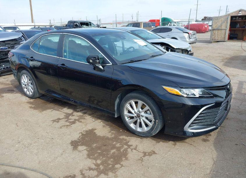 2023 Toyota Camry LE (VIN 4T1C11AK4PU773911) main photo