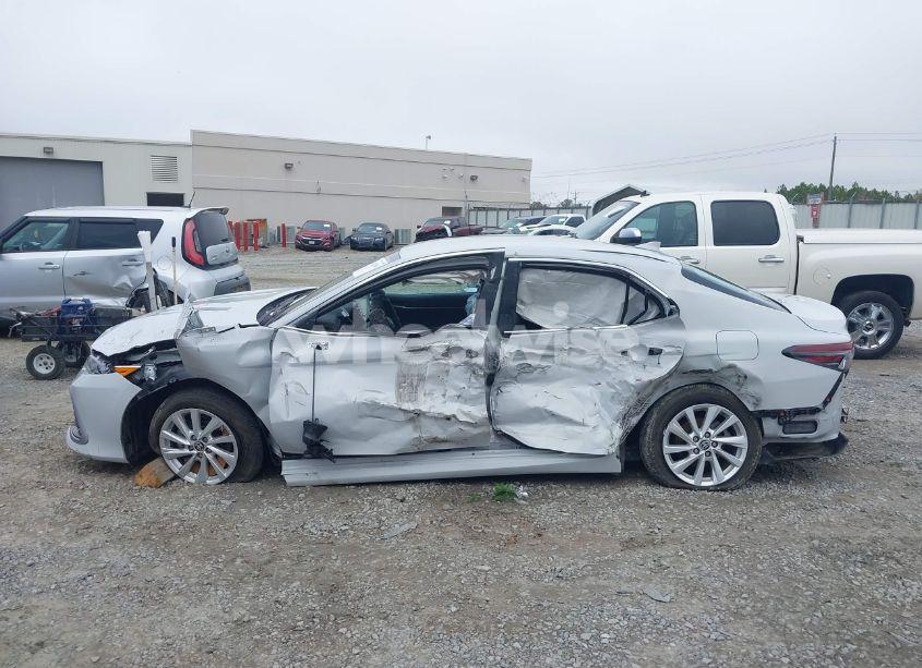 Photo 15 of 2024 Toyota Camry LE (VIN 4T1C11AK4RU203703)