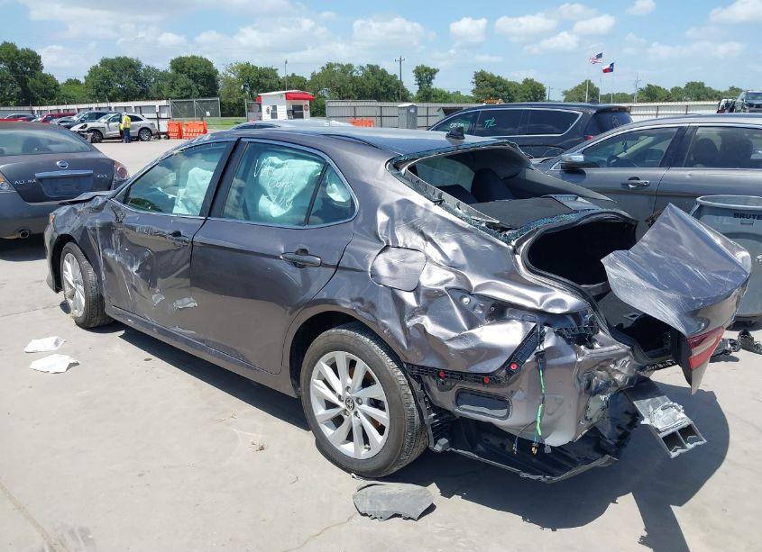 Photo 3 of 2024 Toyota Camry LE (VIN 4T1C11AK4RU222624)