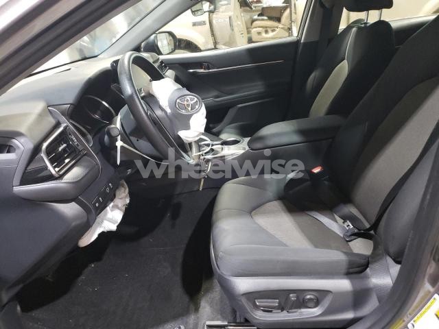 2024 TOYOTA CAMRY LE (VIN 4T1C11AK4RU233509) main photo