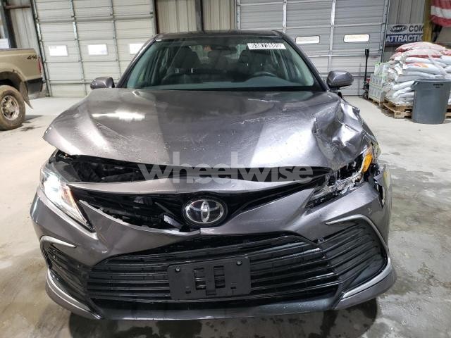 Photo 2 of 2024 TOYOTA CAMRY LE (VIN 4T1C11AK4RU233509)