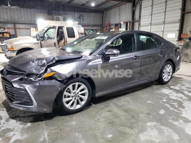 Photo 3 of 2024 TOYOTA CAMRY LE (VIN 4T1C11AK4RU233509)