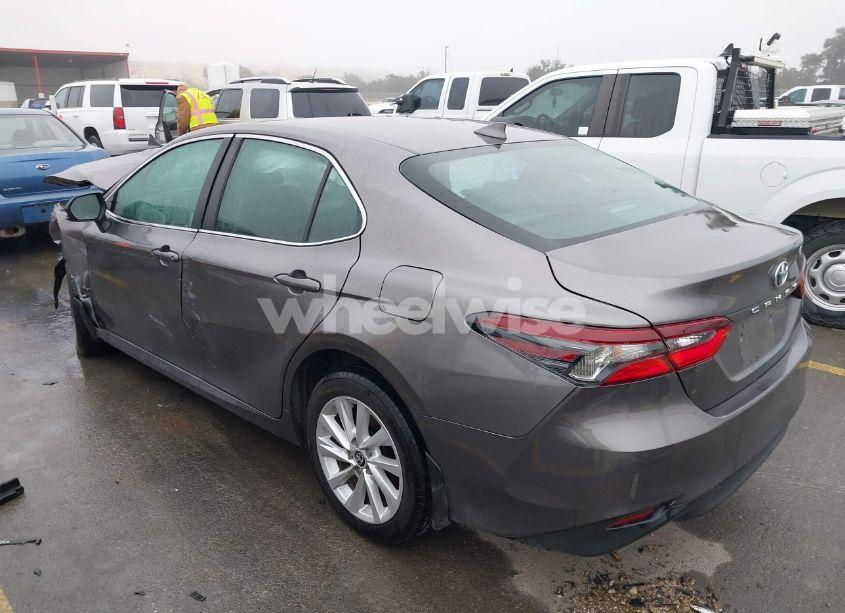 Photo 3 of 2024 Toyota Camry LE (VIN 4T1C11AK4RU234840)