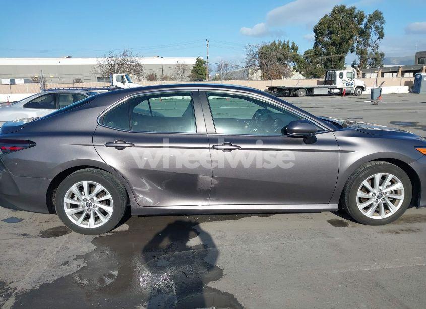 Photo 13 of 2024 Toyota Camry LE (VIN 4T1C11AK4RU902586)