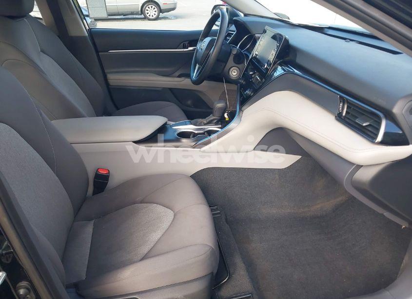 Photo 5 of 2024 Toyota Camry LE (VIN 4T1C11AK4RU915337)