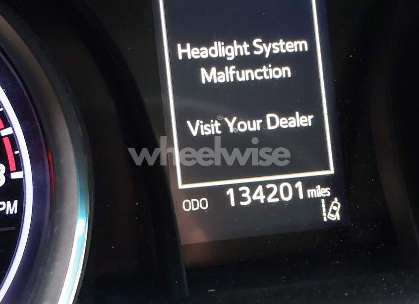 Photo 15 of 2020 Toyota Camry LE (VIN 4T1C11AK5LU869525)