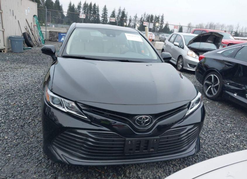Photo 12 of 2020 Toyota Camry LE (VIN 4T1C11AK5LU890200)