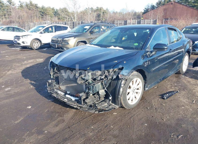 Photo 6 of 2020 Toyota Camry LE (VIN 4T1C11AK5LU905858)