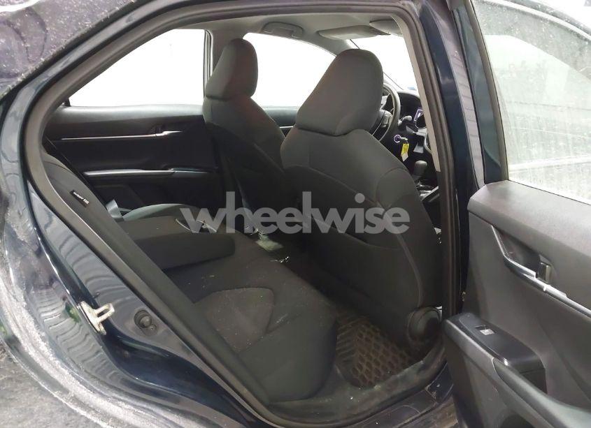 Photo 8 of 2020 Toyota Camry LE (VIN 4T1C11AK5LU912566)