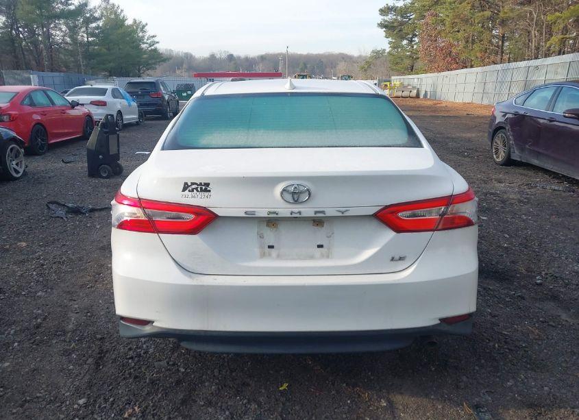 Photo 16 of 2020 Toyota Camry LE (VIN 4T1C11AK5LU916794)