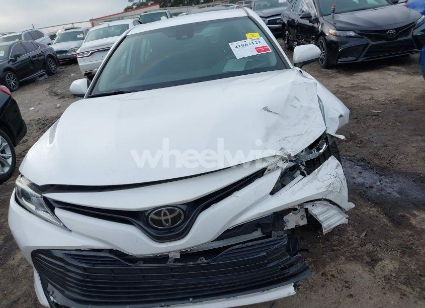 Photo 12 of 2020 Toyota Camry LE (VIN 4T1C11AK5LU928265)