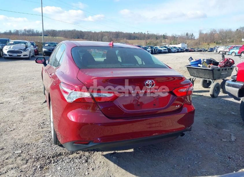 Photo 17 of 2020 Toyota Camry LE (VIN 4T1C11AK5LU996159)