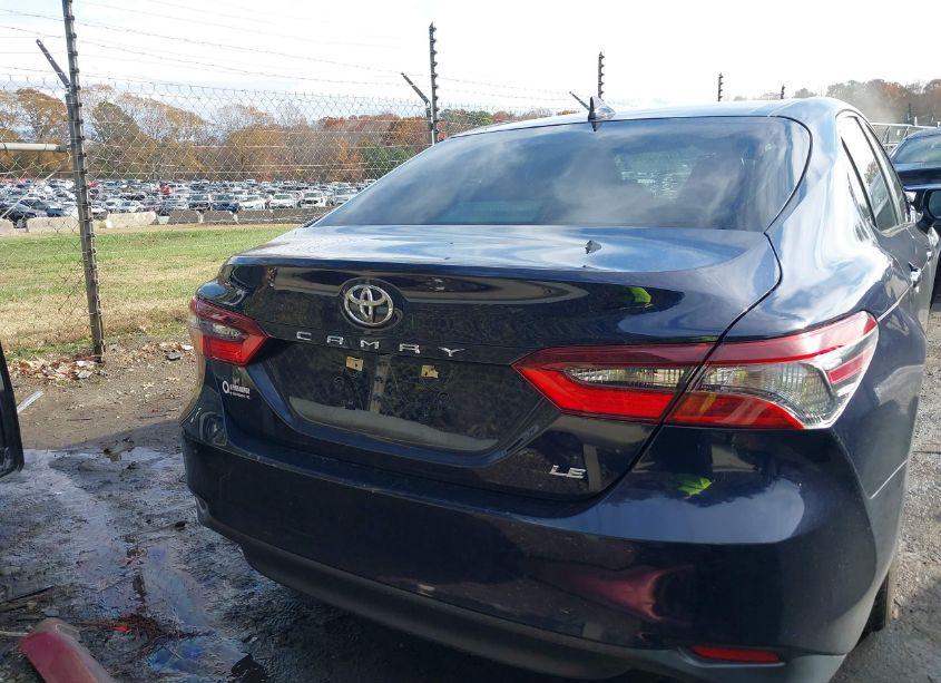 Photo 16 of 2021 Toyota Camry LE (VIN 4T1C11AK5MU513108)