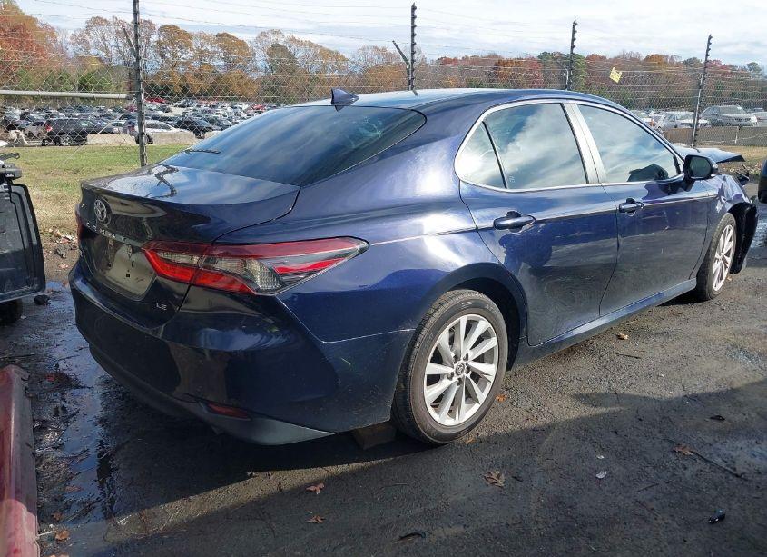 Photo 4 of 2021 Toyota Camry LE (VIN 4T1C11AK5MU513108)