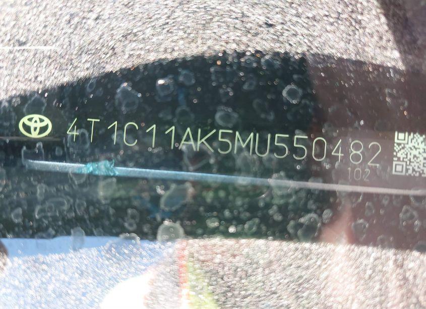 Photo 9 of 2021 Toyota Camry LE (VIN 4T1C11AK5MU550482)