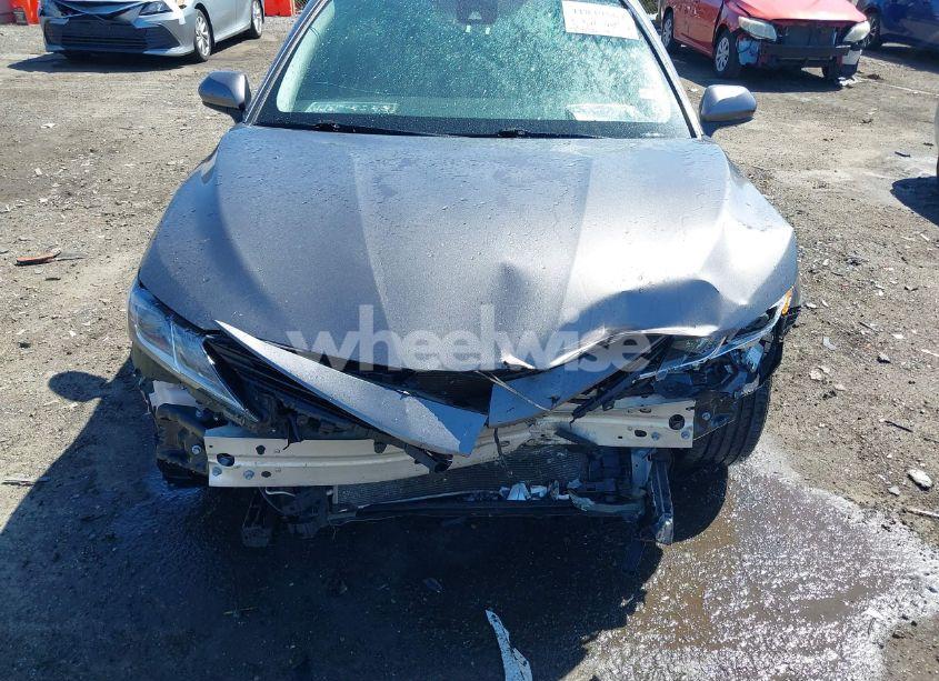 Photo 6 of 2021 Toyota Camry LE (VIN 4T1C11AK5MU563426)