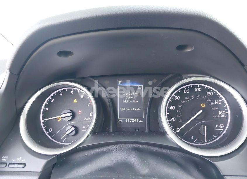 Photo 7 of 2021 Toyota Camry LE (VIN 4T1C11AK5MU586401)